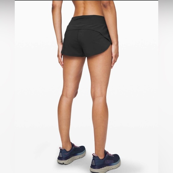 Lululemon Speed Up Shorts Black Lined 2.5" Women's Size 8 Athletic Fitness Gym - Picture 2 of 13